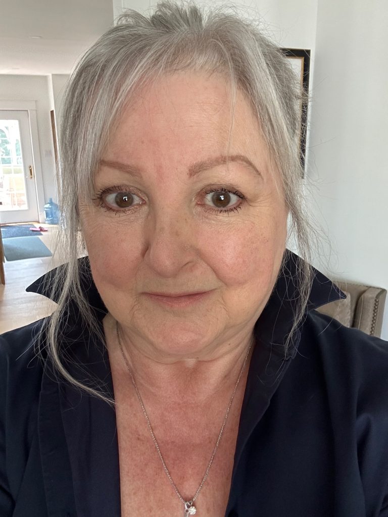 Elizabeth Ramage bio photo