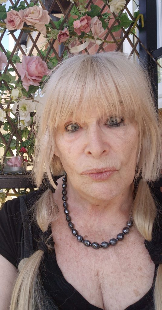 Nancy Wilson bio photo